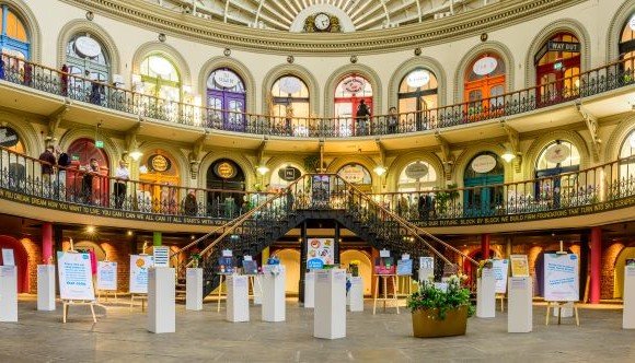 Image of Leeds Corn Exchange housing Sue Ryder's  ‘A Sense of Grief’ campaign display