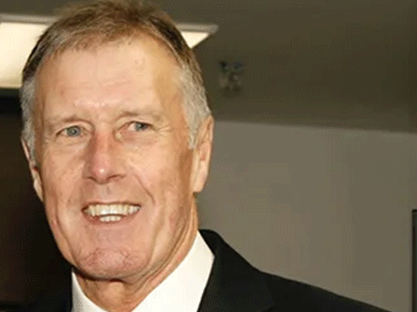 Football legend and Sue Ryder Ambassador, Sir Geoff Hurst